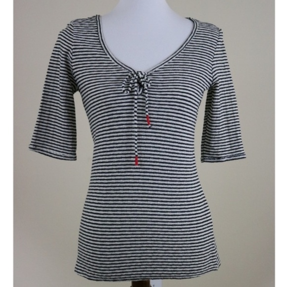 Lucky Brand Women's Top, 3/4 sleeve, Size Medium - Picture 2 of 8